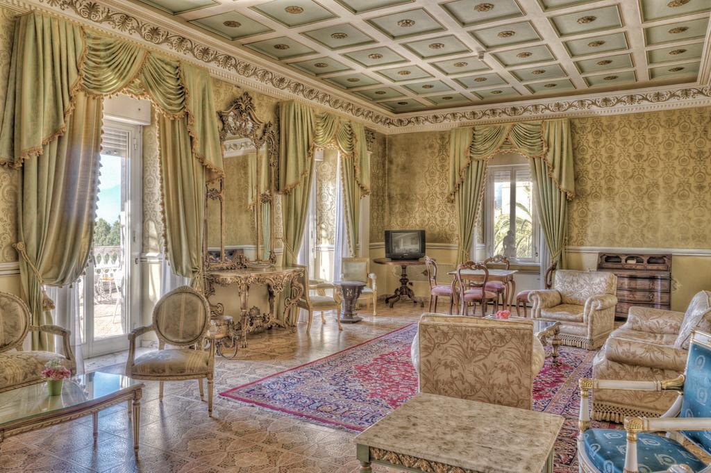 Hotel Villa Riis Таормина Екстериор снимка