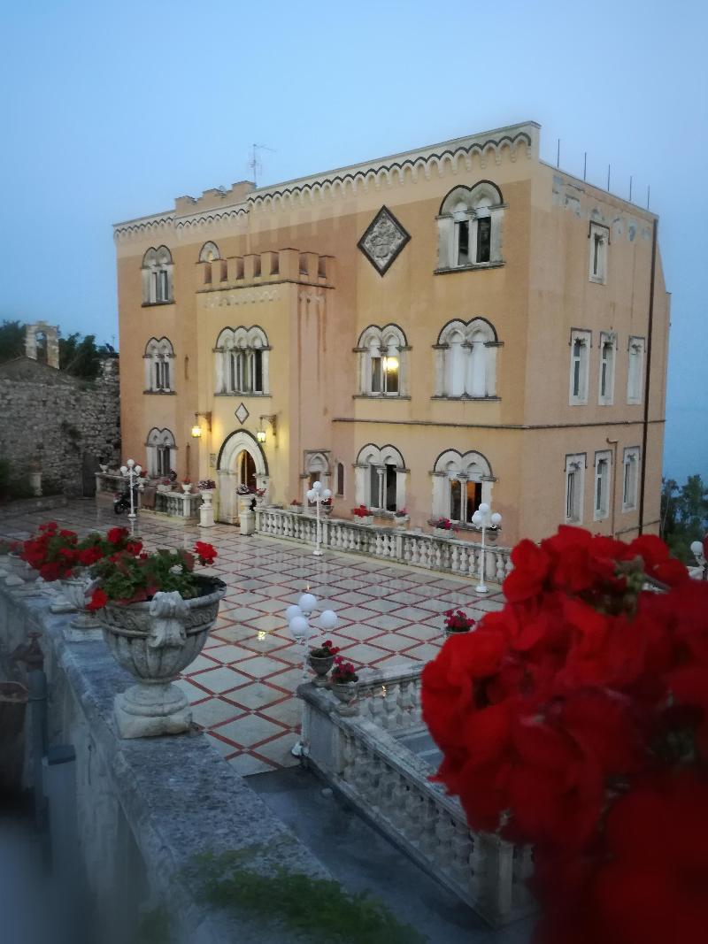 Hotel Villa Riis Таормина Екстериор снимка