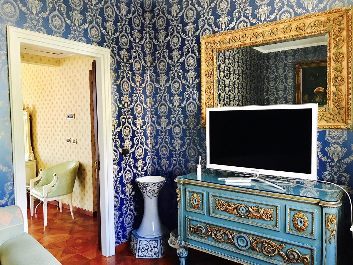 Hotel Villa Riis Таормина Екстериор снимка