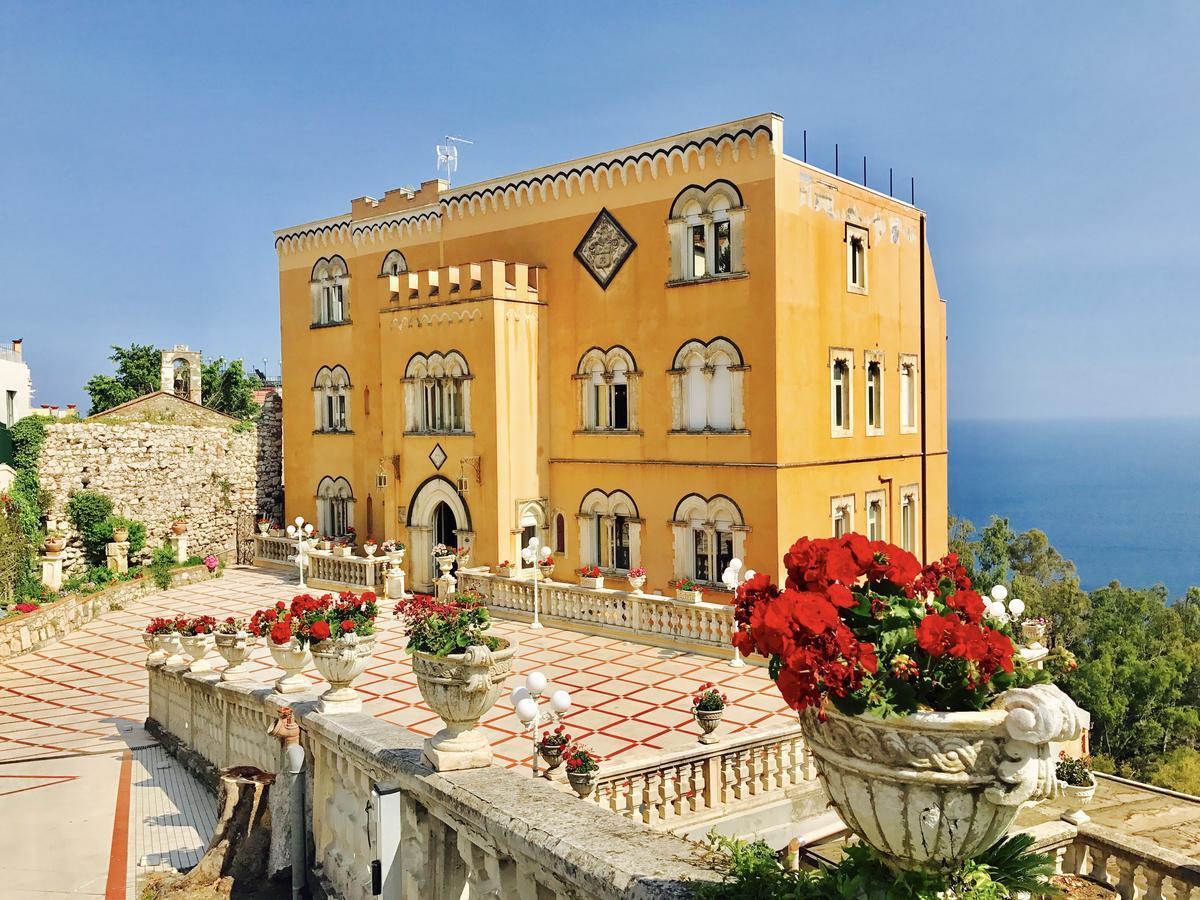 Hotel Villa Riis Таормина Екстериор снимка